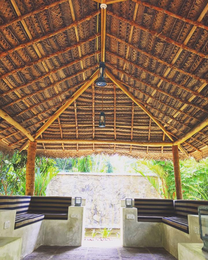 Good Karma Villa Bentota Eksteriør billede
